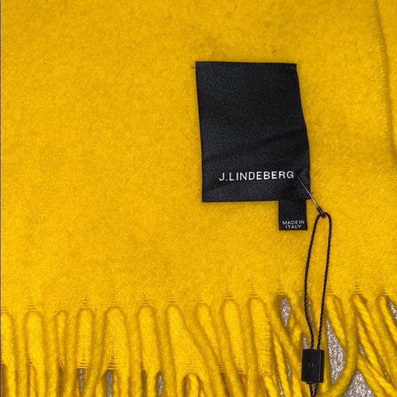 J.lindeberg wool scarf - Picture 2 of 5